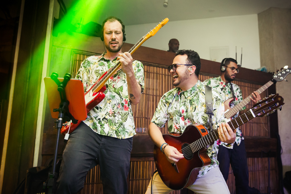 Photolima Fotografia, Casamento Vila Salga ilhabela, fotografo de casamento em ilhabela, fotos de casamento ilhabela, espaço para casamento ilhabela, decoração de casamento, vestido de noiva, bride 