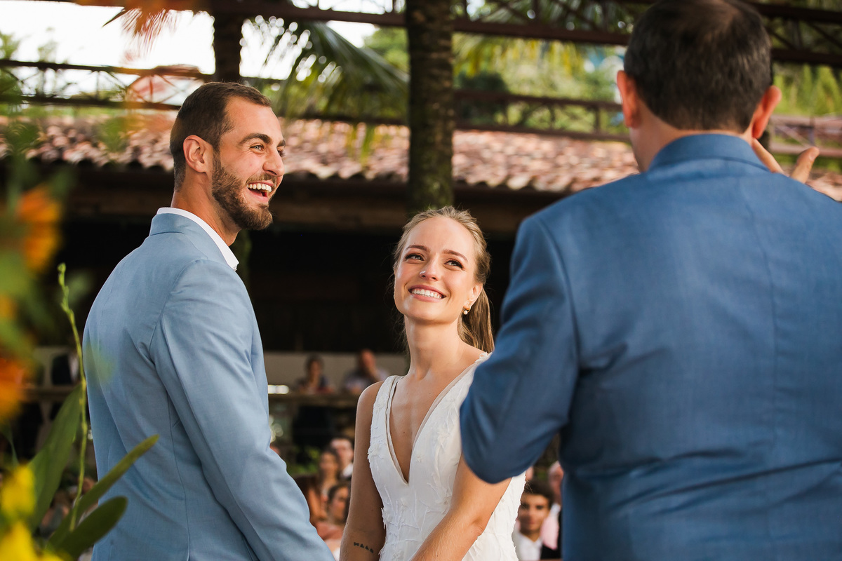 Photolima Fotografia, Casamento Vila Salga ilhabela, fotografo de casamento em ilhabela, fotos de casamento ilhabela, espaço para casamento ilhabela, decoração de casamento, vestido de noiva, bride 