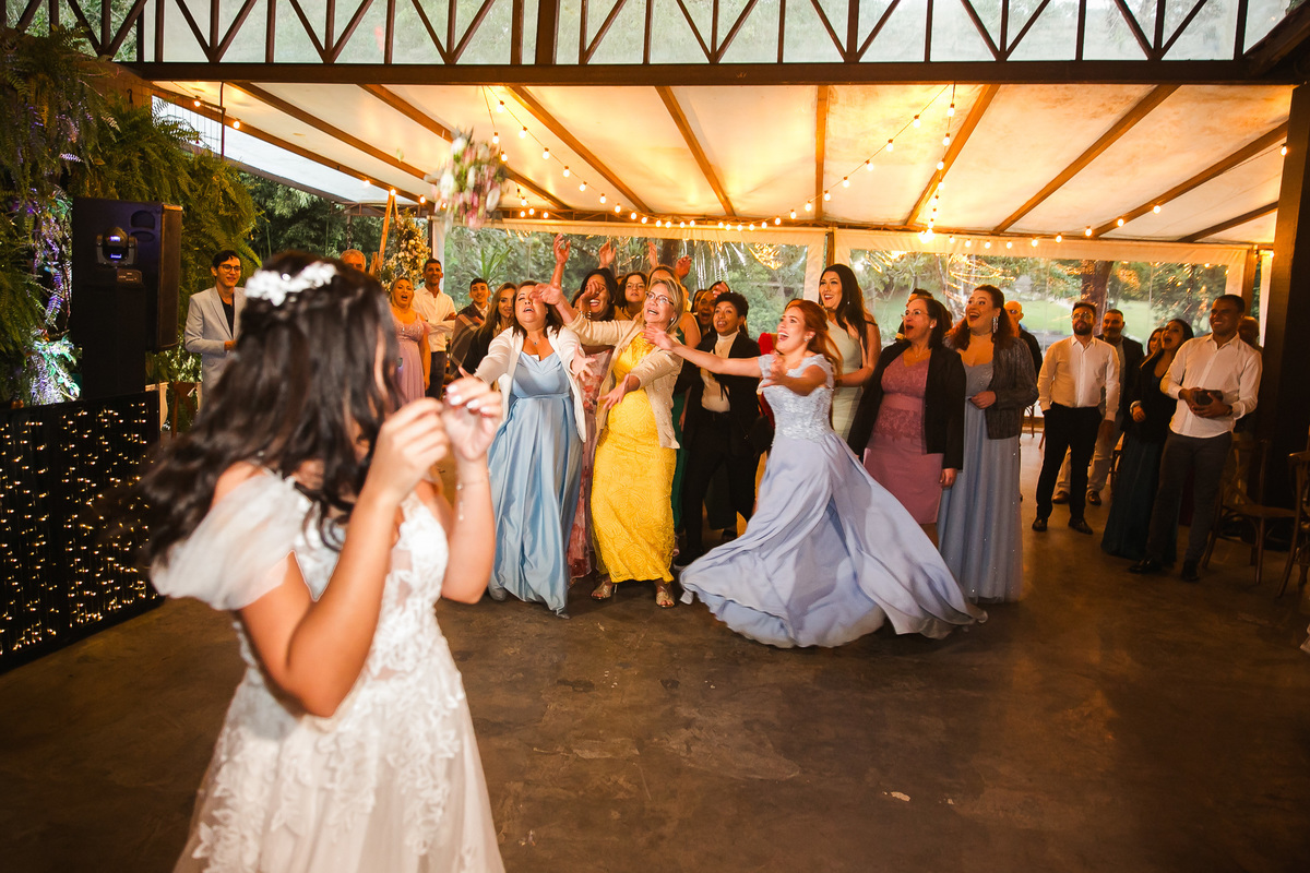 Photolima fotografia, Espaço Natureza Mairiporã, espaço para casamento em mairiporã, fotografo de casamento de mairiporã, fotografo de casamento mogi das cruzes, wedding, lapis de noiva, zankyou, vestido de noiva