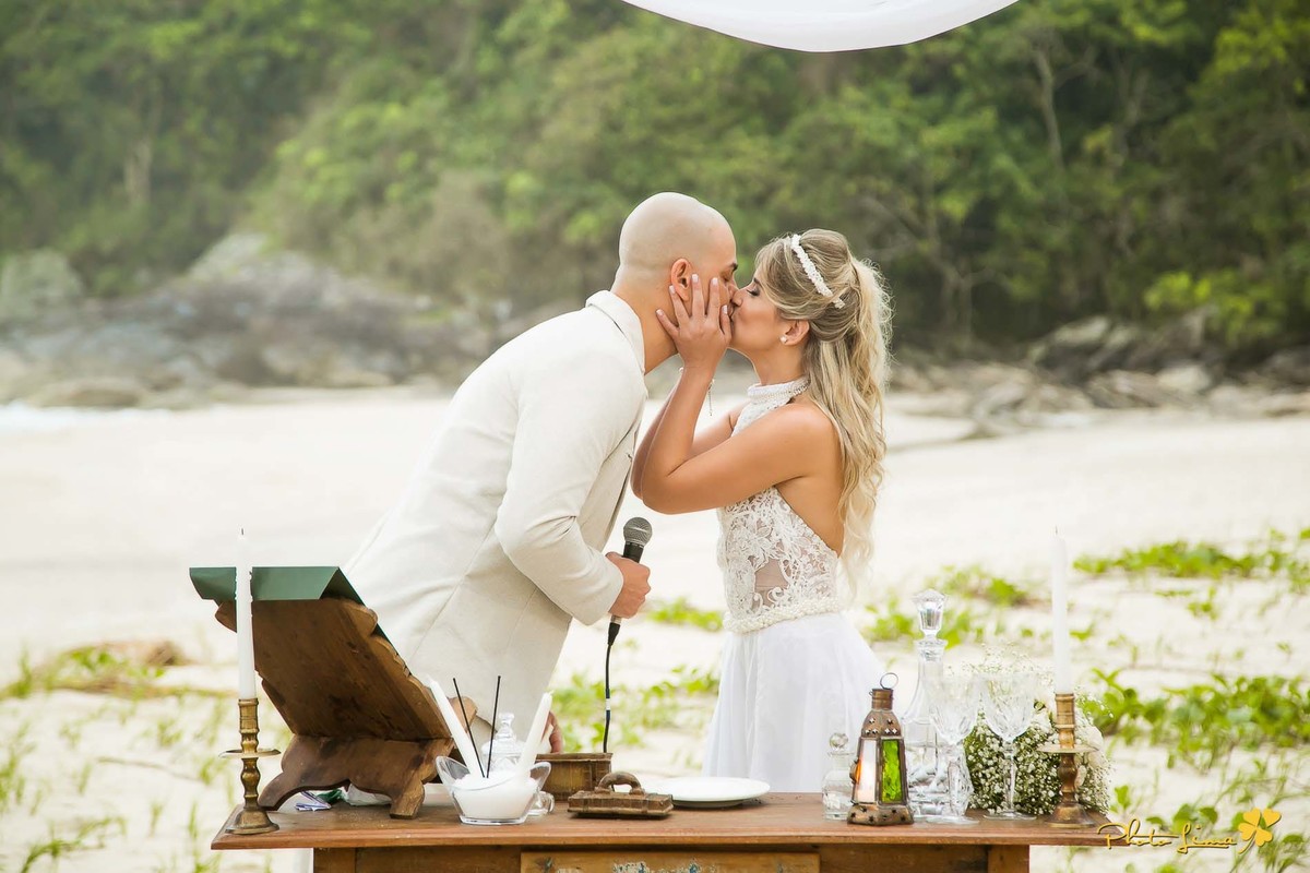 Photolima fotografia de casamento de mogi das cruzes, casamento na praia, universo casuo, casamento em maresias, blog de noiva, casamento nra praia de santiago, luau, lapis de noiva, blog de casamento