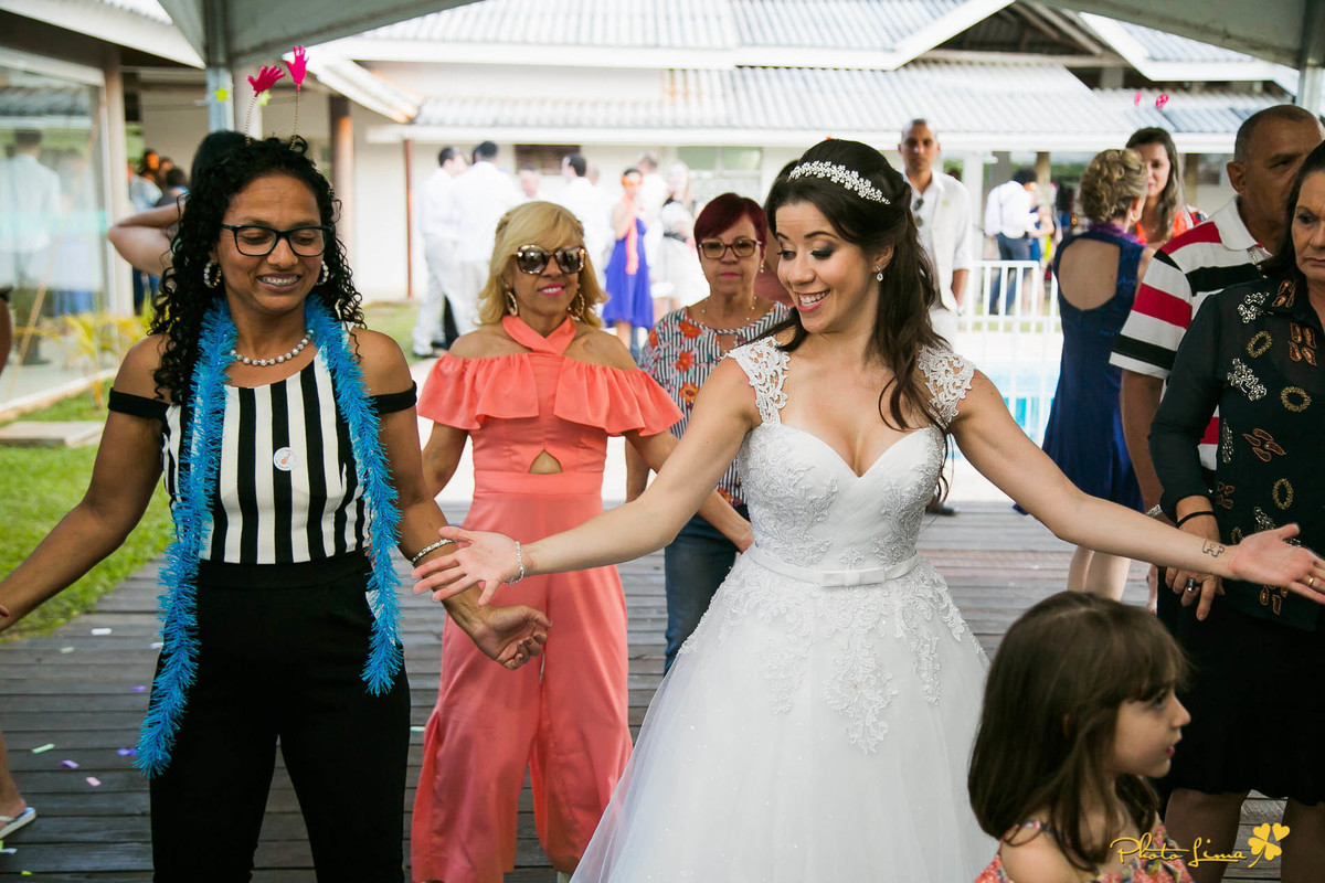 Photolima fotografia de Casamento, fotografos de casamento de mogi das cruzes, sergio lima, rodrigo bittencourt fotografo, sitio erva doce, making of noiva hotel marbor em mogi das cruzes, making of noivo barbearia ipiranga, fv decorações, Brion Buffet