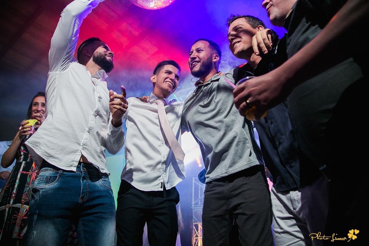 Photolima fotografia de casamento de mogi das cruzes, fotografos, wedding, rodrigo bittencourt, sergio lima, lapis de noiva, igreja do carmo, casa da arvore, fotografos de casamento de mogi das cruzes, fotografos premiados, festa de casamento, dj 