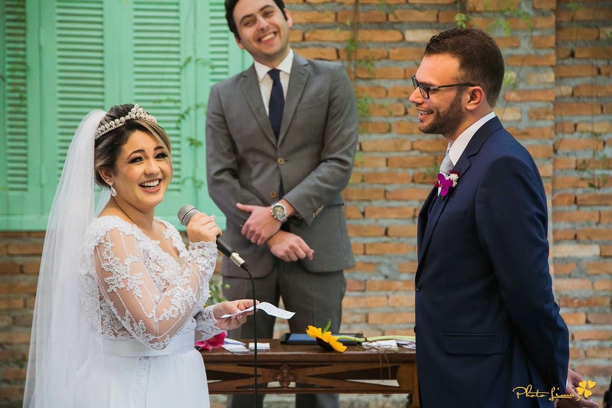 Casarão La Villla, Photolima fotografos de casamento de Mogi das Cruzes, Rodrigo Bittencourt Fotografo, Sergio Lima Fotografo, cerimonia, lapis de noiva, zankyou, blog de casamento, risadas,noiva e o noivo, felizes, votos da noiva