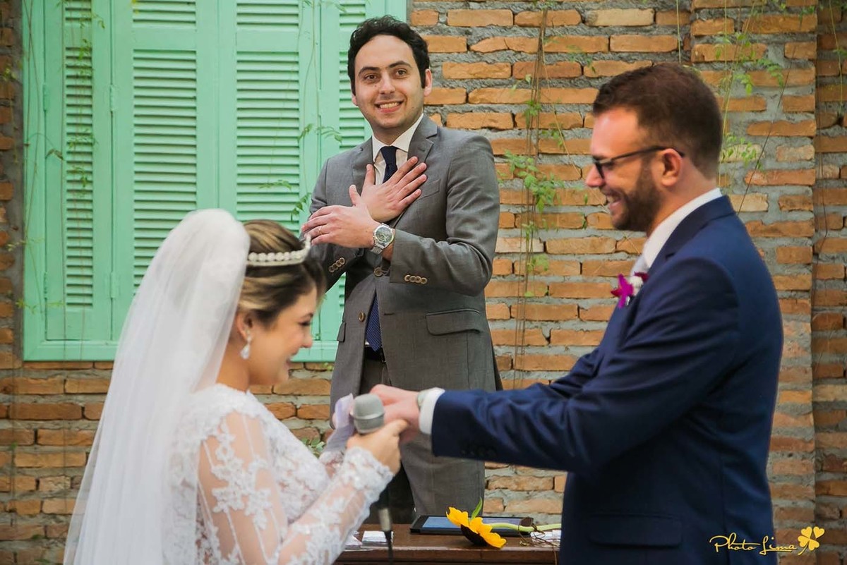 Casarão La Villla, Photolima fotografos de casamento de Mogi das Cruzes, Rodrigo Bittencourt Fotografo, Sergio Lima Fotografo, cerimonia, lapis de noiva, zankyou, blog de casamento, risadas,noiva e o noivo, felizes, aliança de casamento