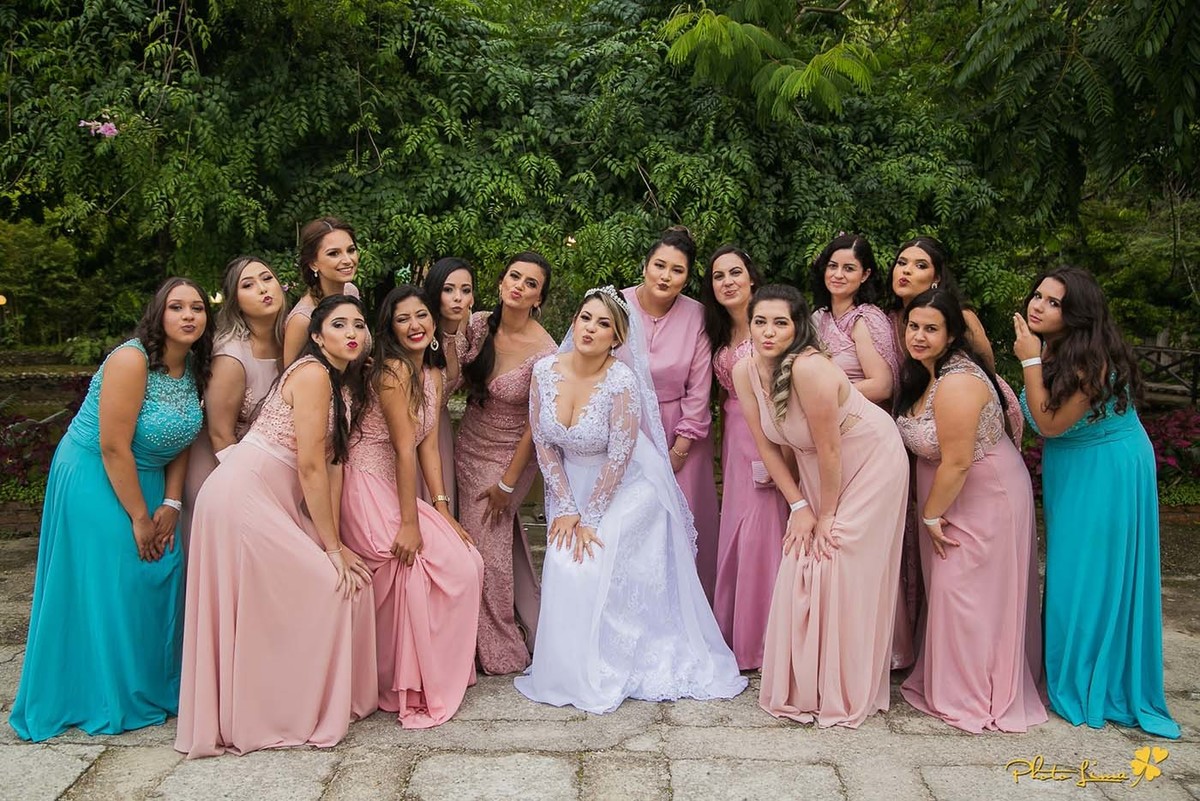 Casarão La Villla, Photolima fotografos de casamento de Mogi das Cruzes, Rodrigo Bittencourt Fotografo, Sergio Lima Fotografo, lapis de noiva, zankyou, blog de casamento, risadas,noiva e o noivo, felizes, Externa com noivos, noiva e madrinhas