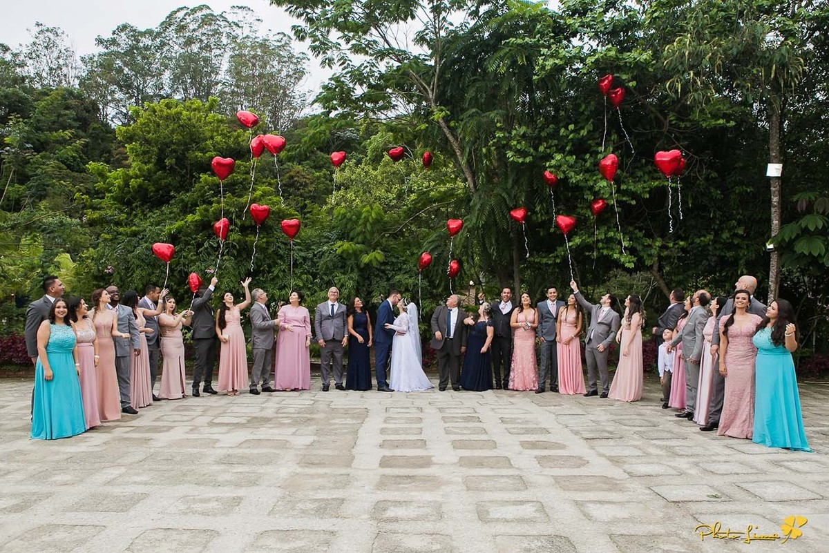 Casarão La Villla, Photolima fotografos de casamento de Mogi das Cruzes, Rodrigo Bittencourt Fotografo, Sergio Lima Fotografo, lapis de noiva, zankyou, blog de casamento, risadas,noiva e o noivo, felizes, Externa com noivos, noivos e padrinhos