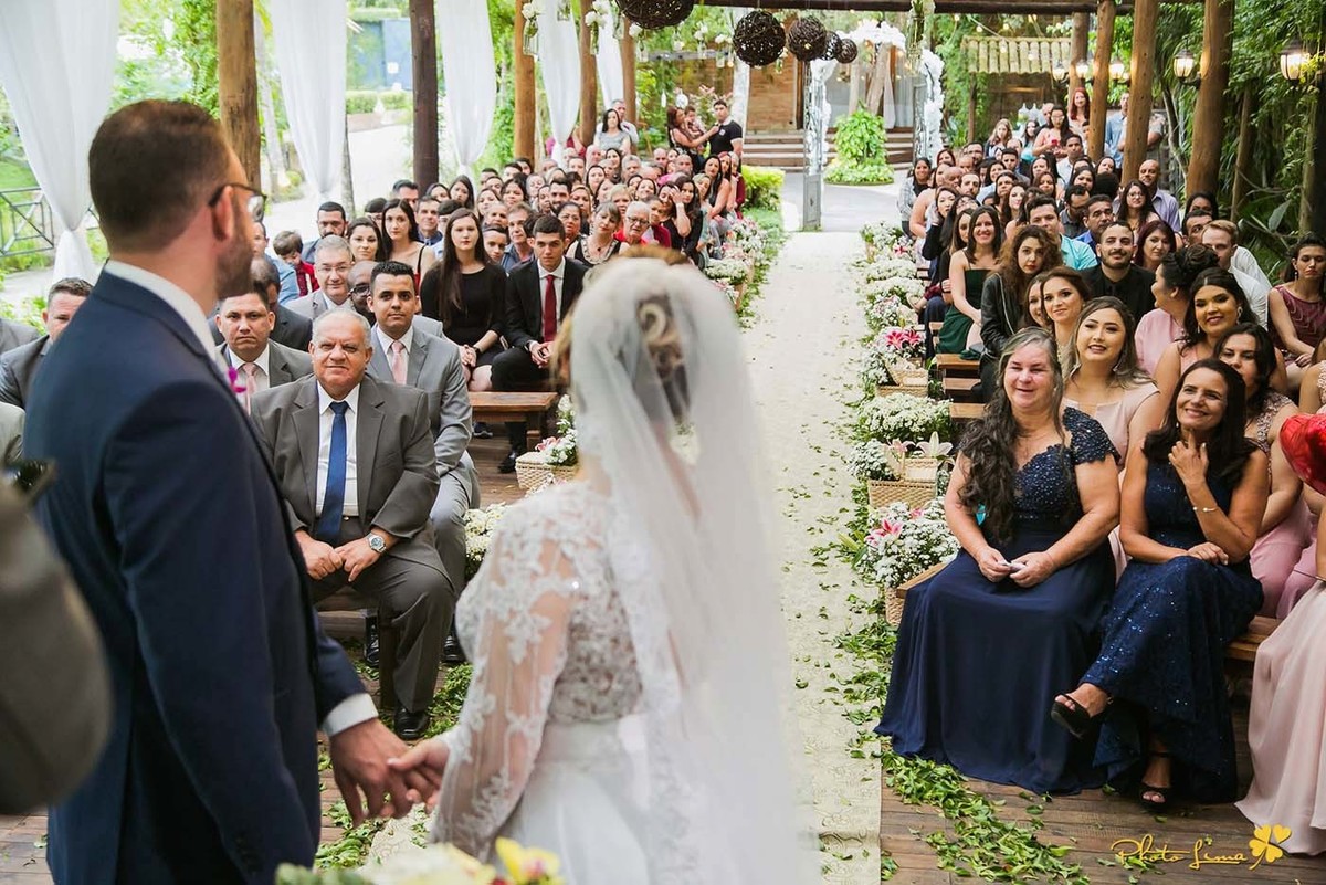 Casarão La Villla, Photolima fotografos de casamento de Mogi das Cruzes, Rodrigo Bittencourt Fotografo, Sergio Lima Fotografo, cerimonia, lapis de noiva, zankyou, blog de casamento, risadas,noiva e o noivo, felizes, reação dos convidadps