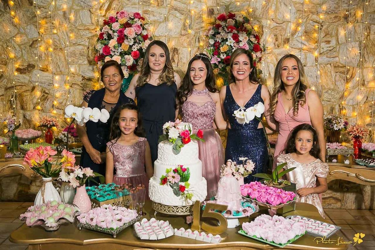 Photolima Fotografia, Fotos de debutante, aniversário de 15 anos, Espaço recanto paraiso Salesópolis, festa de aniversario, foto de debutante, fotografo de são paulo, fotografos de mogi das cruzes
