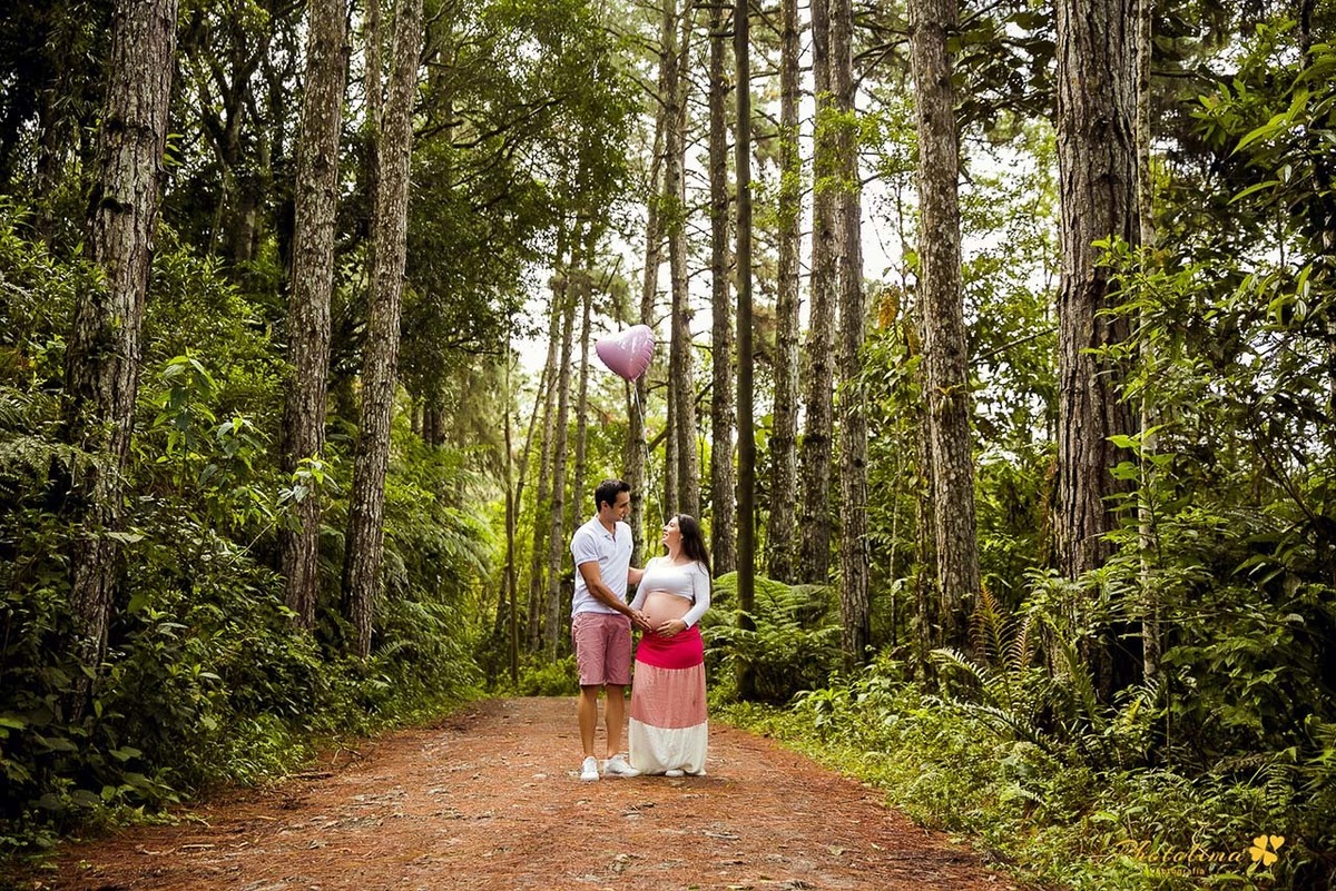 Ensaio de gestante na cachoeira, fotos de gestante na cachoeira, gestação, cachoeira em mogi das cruzes, photolima fotografia, fotografos de mogi das cruzes