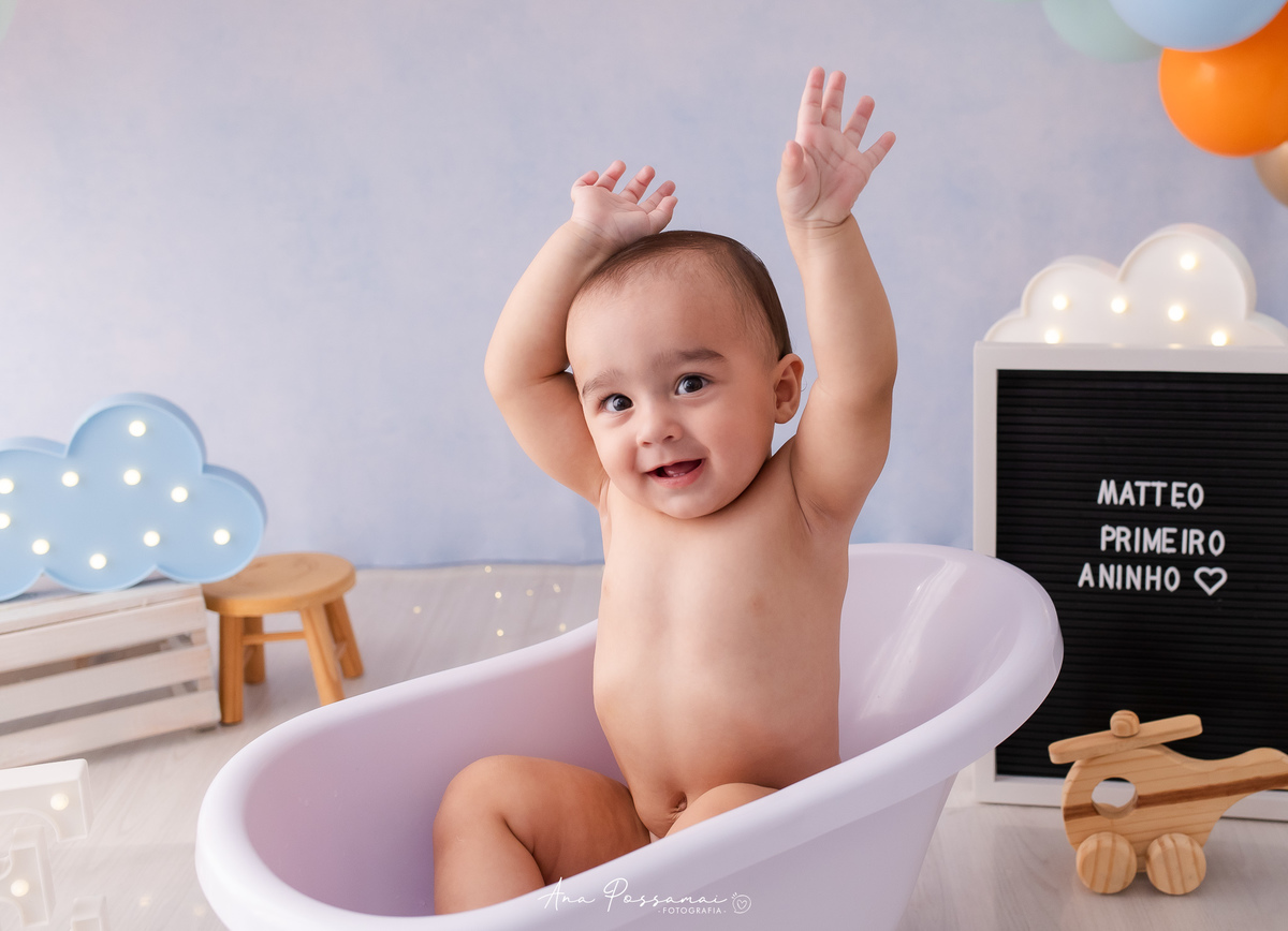 ensaio smash the cake ensaio de um ano do bebê com balões e bolo em bento gonçalves por ana possamai fotografia 