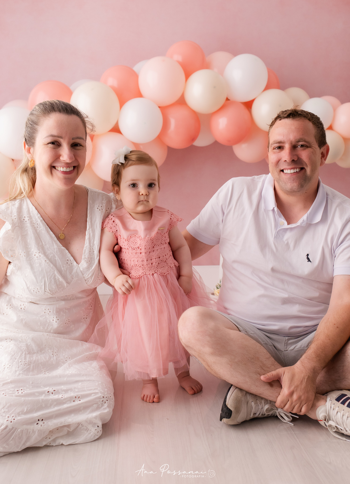 ensaio smash the cake ensaio de um ano do bebê com balões e bolo em bento gonçalves por ana possamai fotografia 