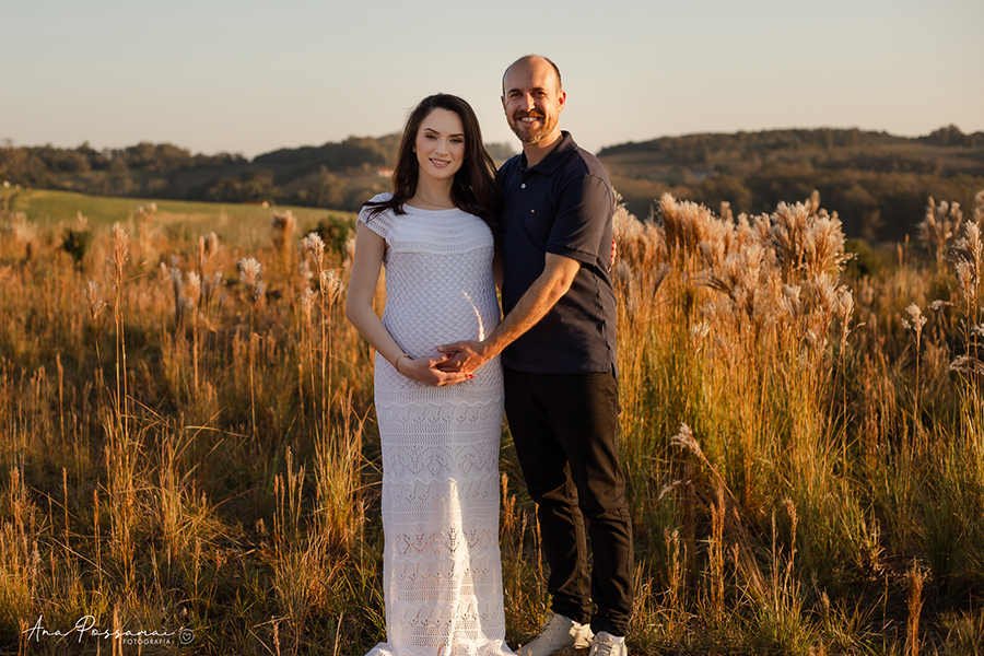 ensaio gestante em bento gonçalves alto das videiras ana possamai fotografia com pet
