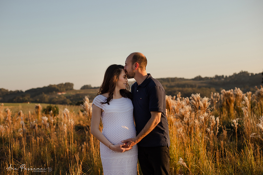 ensaio gestante em bento gonçalves alto das videiras ana possamai fotografia com pet