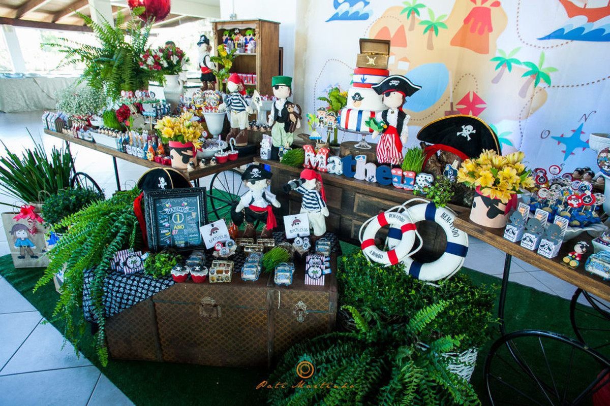 Fotografa de Aniversario de crianca, infantil Matheus – 1 ano, tema de pirata infantil 