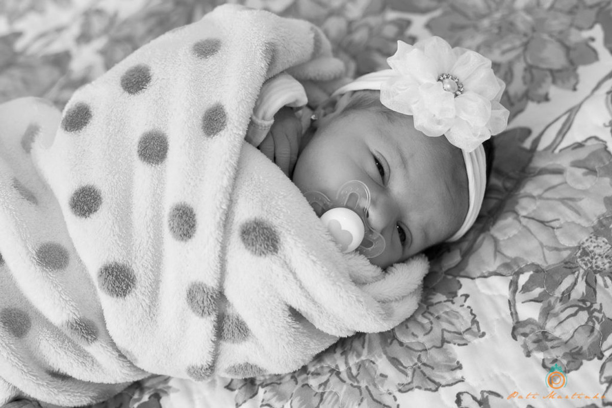 newborn lifestyle em casa, fotos dos Primeiros dias de Vida da Lorena