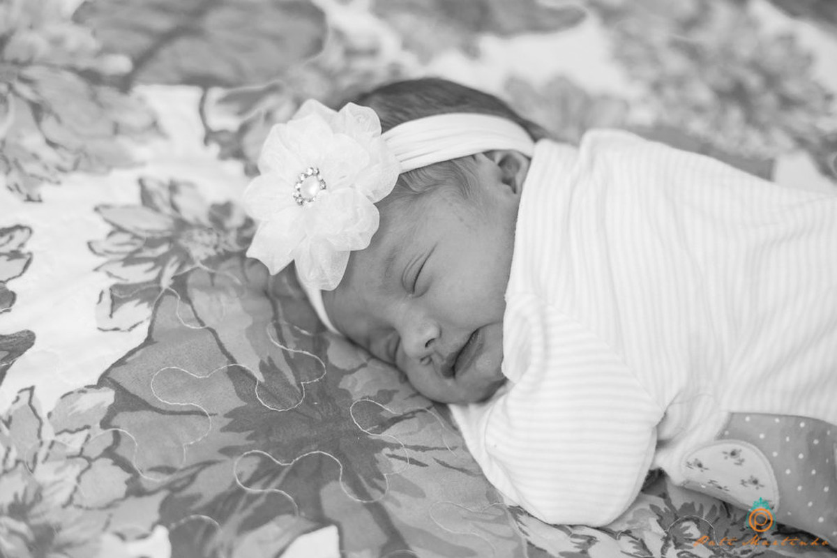 newborn lifestyle em casa, fotos dos Primeiros dias de Vida da Lorena