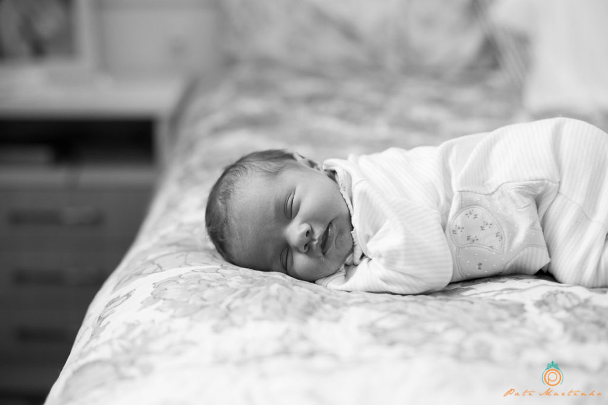 newborn lifestyle em casa, fotos dos Primeiros dias de Vida da Lorena