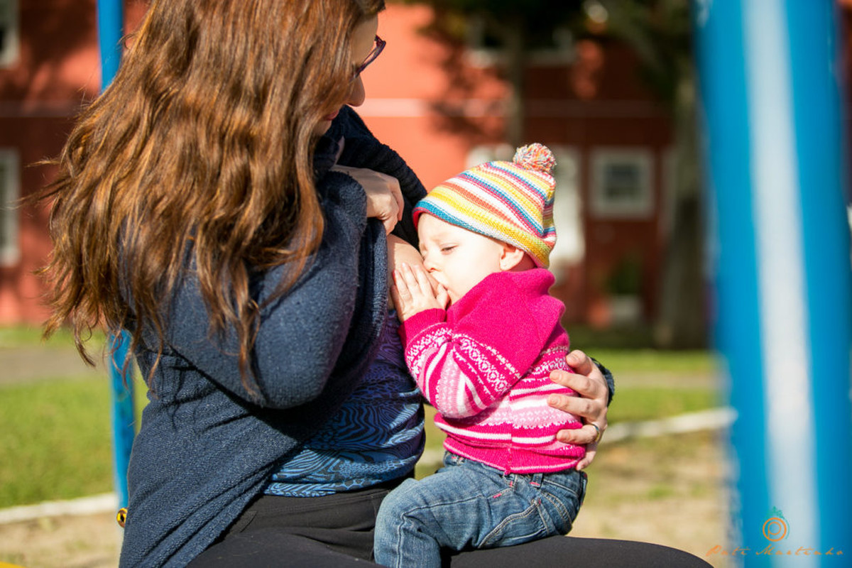 Fotos de acompanhamento de bebê -
 Isadora – 11 meses