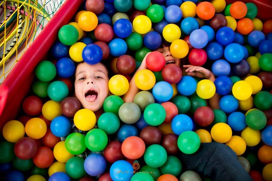 fotos aniversario infantil, festa de 01 ano, fotos festa infantil, foto de crianca, foto de gestante curitiba, valentina tema de viajem, festa infantil de luxo curitba, tema volta ao mundo 
