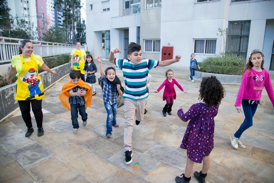 fotos aniversario infantil, festa de 01 ano, fotos festa infantil, foto de crianca, foto de gestante curitiba, valentina tema de viajem, festa infantil de luxo curitba, tema volta ao mundo 