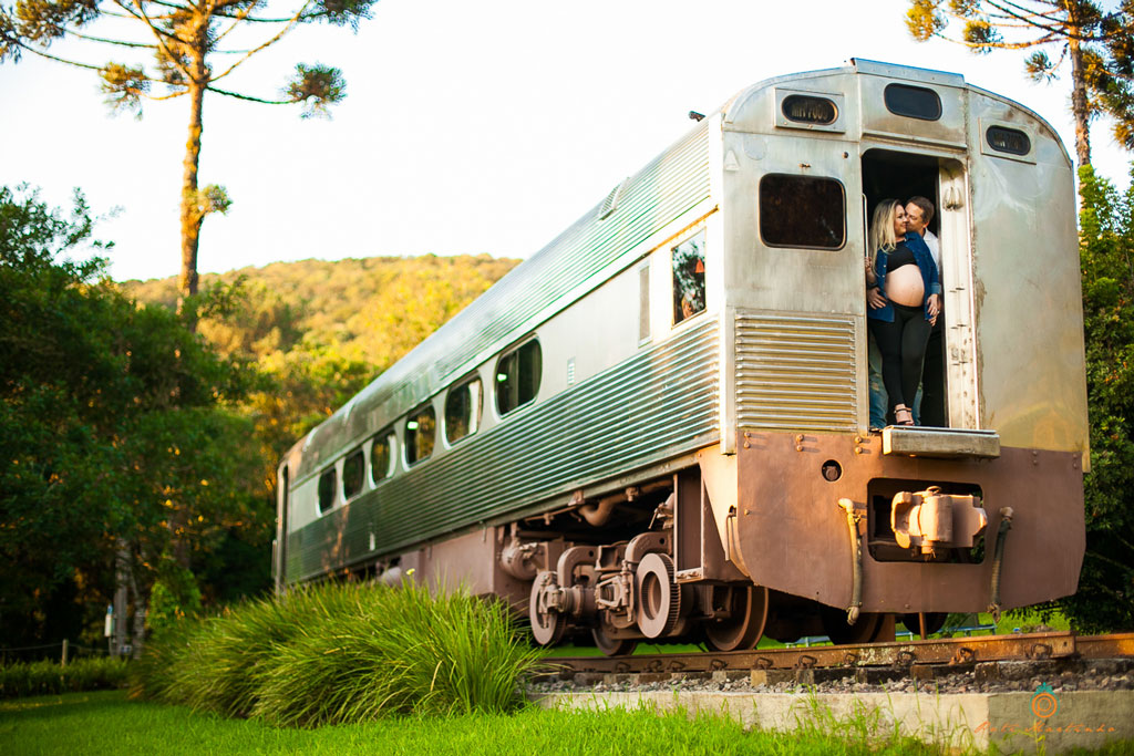 fotos de gestante, book externo de gestante, gestante no por do sol, fotografa de mulher, pati martinho fotos de familia, cave colinas de pedra