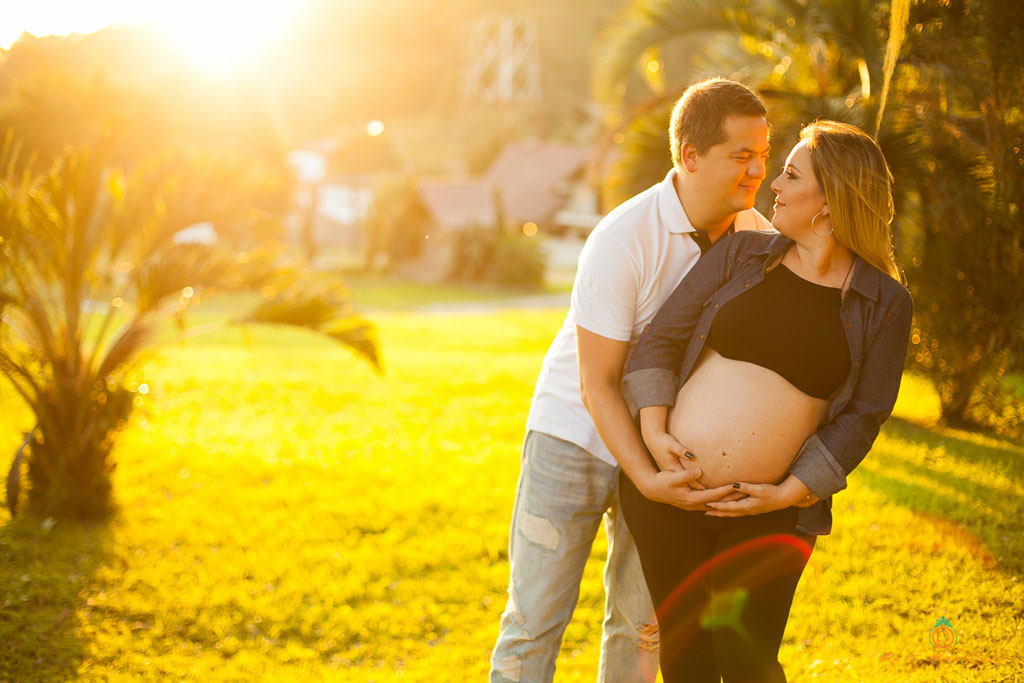 fotos de gestante, book externo de gestante, gestante no por do sol, fotografa de mulher, pati martinho fotos de familia, cave colinas de pedra