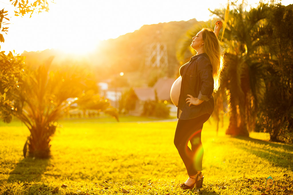 fotos de gestante, book externo de gestante, gestante no por do sol, fotografa de mulher, pati martinho fotos de familia, cave colinas de pedra