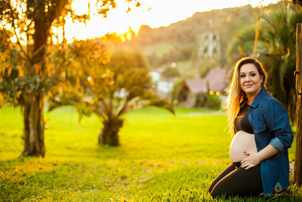 fotos de gestante, book externo de gestante, gestante no por do sol, fotografa de mulher, pati martinho fotos de familia, cave colinas de pedra