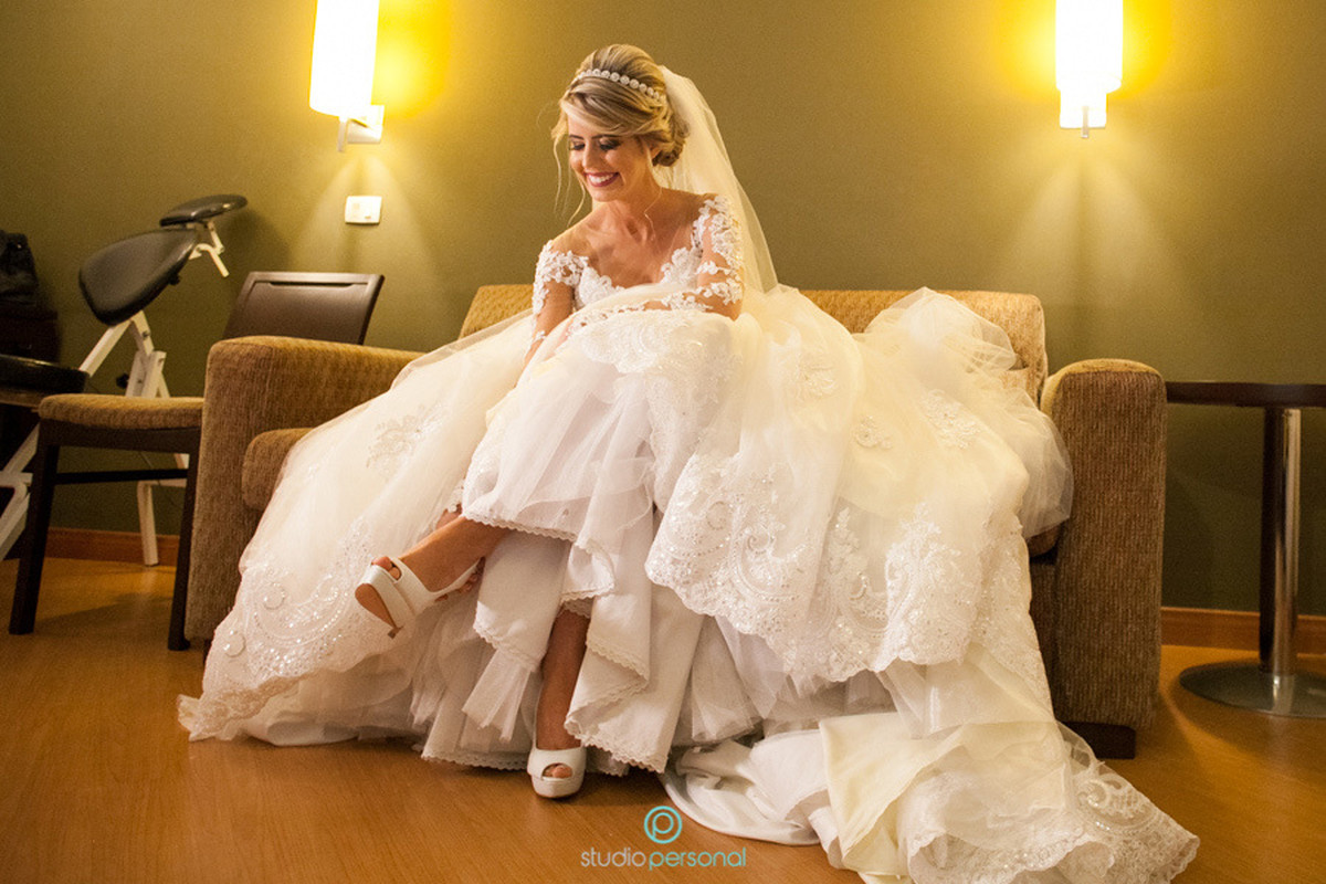 fotografo de casamento em curitiba, jockey, buffet beloni, fabiany prado e ricardo, studio personal fotografias, fascinio cerimonial, lucelia caldatto, silvia frandsen noiva linda, noiva barbie