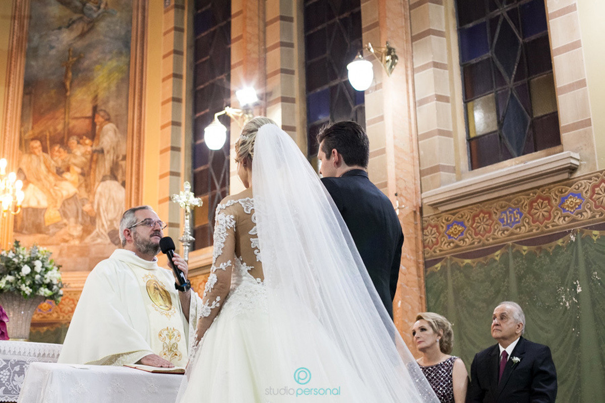 fotografo de casamento em curitiba, jockey, buffet beloni, fabiany prado e ricardo, studio personal fotografias, fascinio cerimonial, lucelia caldatto, silvia frandsen noiva linda, noiva barbie