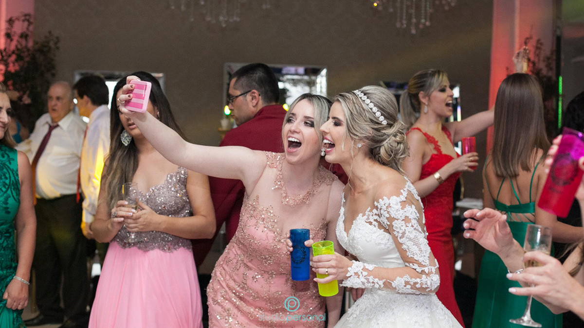 fotografo de casamento em curitiba, jockey, buffet beloni, fabiany prado e ricardo, studio personal fotografias, fascinio cerimonial, lucelia caldatto, silvia frandsen noiva linda, noiva barbie