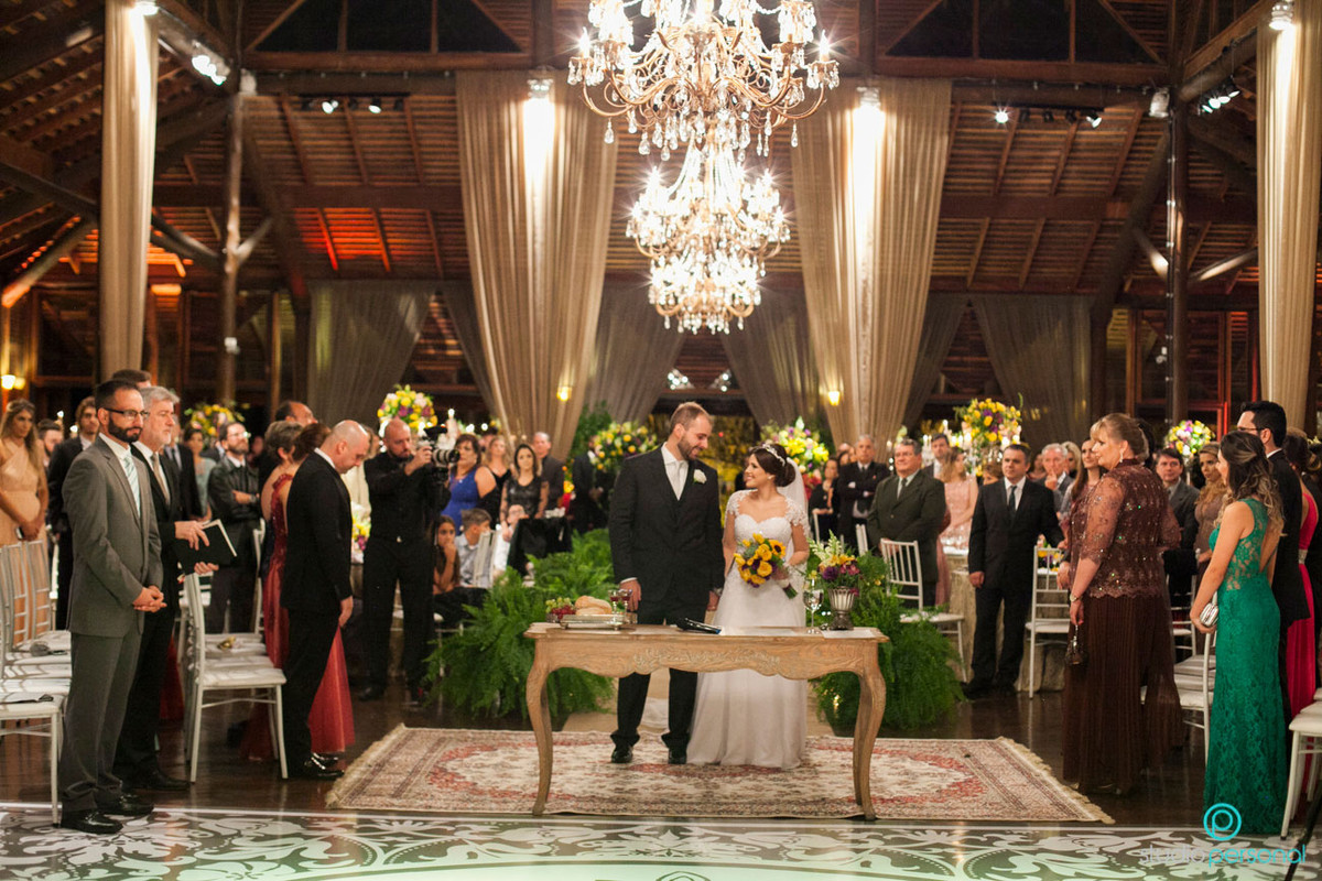 foto de casamento no santa monica curitiba, melhores fotografas de casamento, fotografo de casamento em curitiba, studio personal fotografias, fotografo de casamento, fabio oliveira, patricia martinho, clube santa monica, wedding, brazil, curitiba,