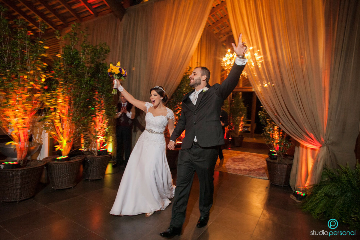 foto de casamento no santa monica curitiba, melhores fotografas de casamento, fotografo de casamento em curitiba, studio personal fotografias, fotografo de casamento, fabio oliveira, patricia martinho, clube santa monica, wedding, brazil, curitiba,