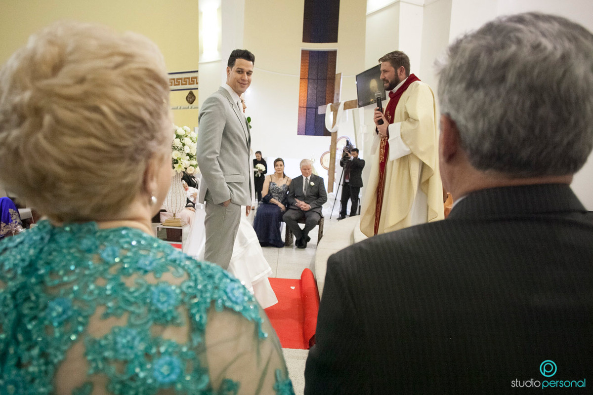 Casamento no buffet ilha do mehl em curitiba com decoracao da videira e fotos studio personal fotografias Giovanna e Vinicius | Curitiba – PR