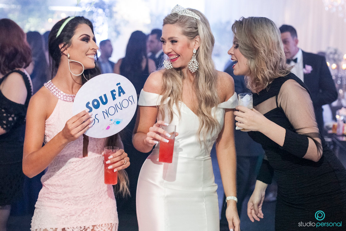 Casamento no buffet ilha do mehl em curitiba com decoracao da videira e fotos studio personal fotografias Giovanna e Vinicius | Curitiba – PR