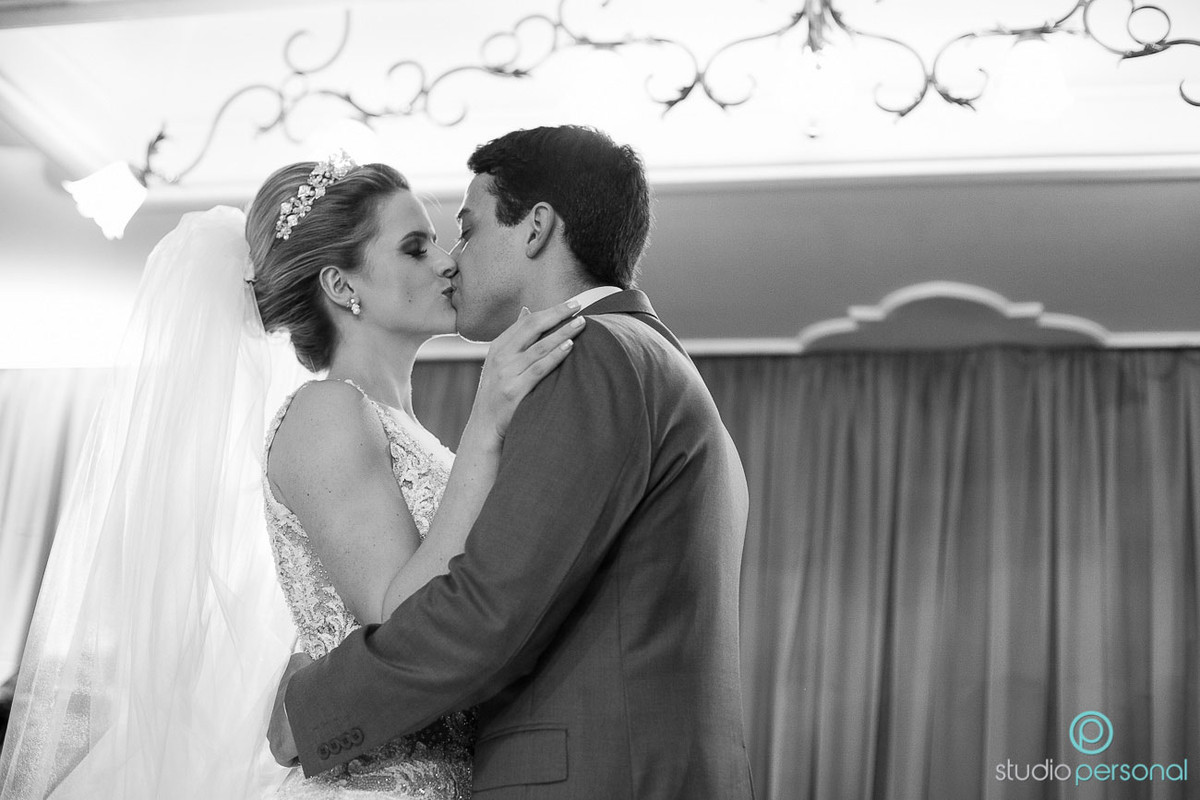 Casamento Carol e Tiago – Curitiba – PR