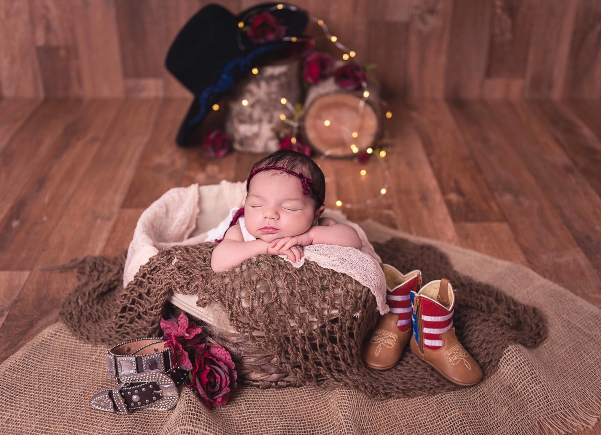 Nyne Costa - Pro Imagem Fotografias - Sinop - Fotografia - Newborn