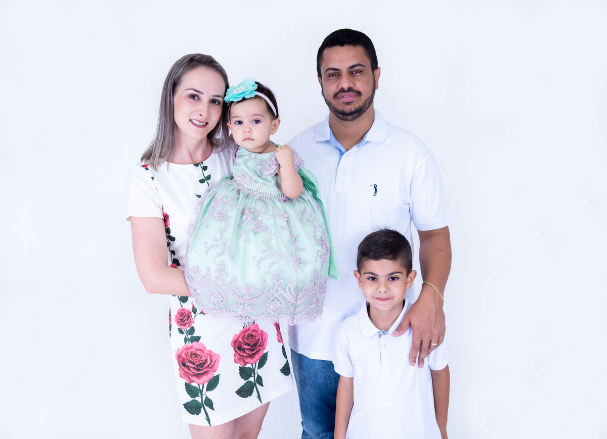 Nyne Costa - Pro Imagem Fotografias - Sinop - Fotografia - Smash - Smash the cake