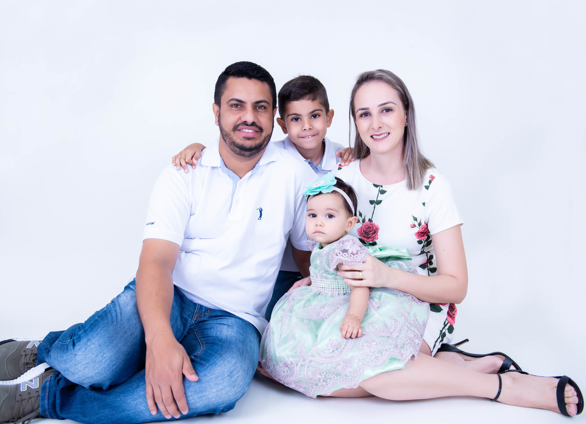 Nyne Costa - Pro Imagem Fotografias - Sinop - Fotografia - Smash - Smash the cake