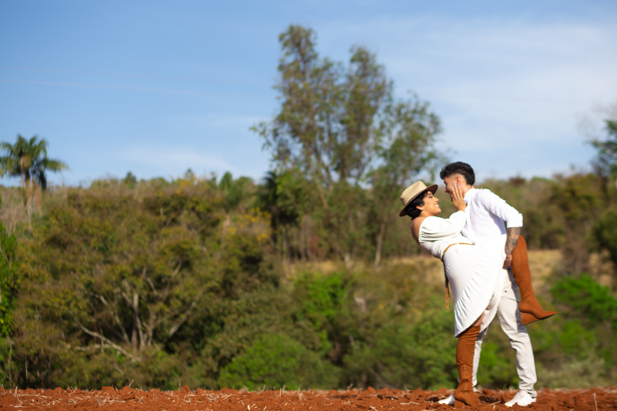 casamento-noivas-evento-foto-fotografia-uberaba-minas-ensaio-prewedding-sorriso-casal