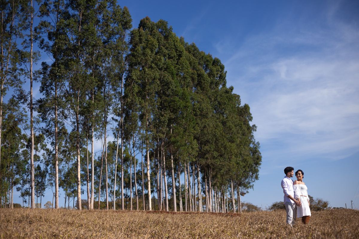 casamento-noivas-evento-foto-fotografia-uberaba-minas-ensaio-prewedding-sorriso-casal