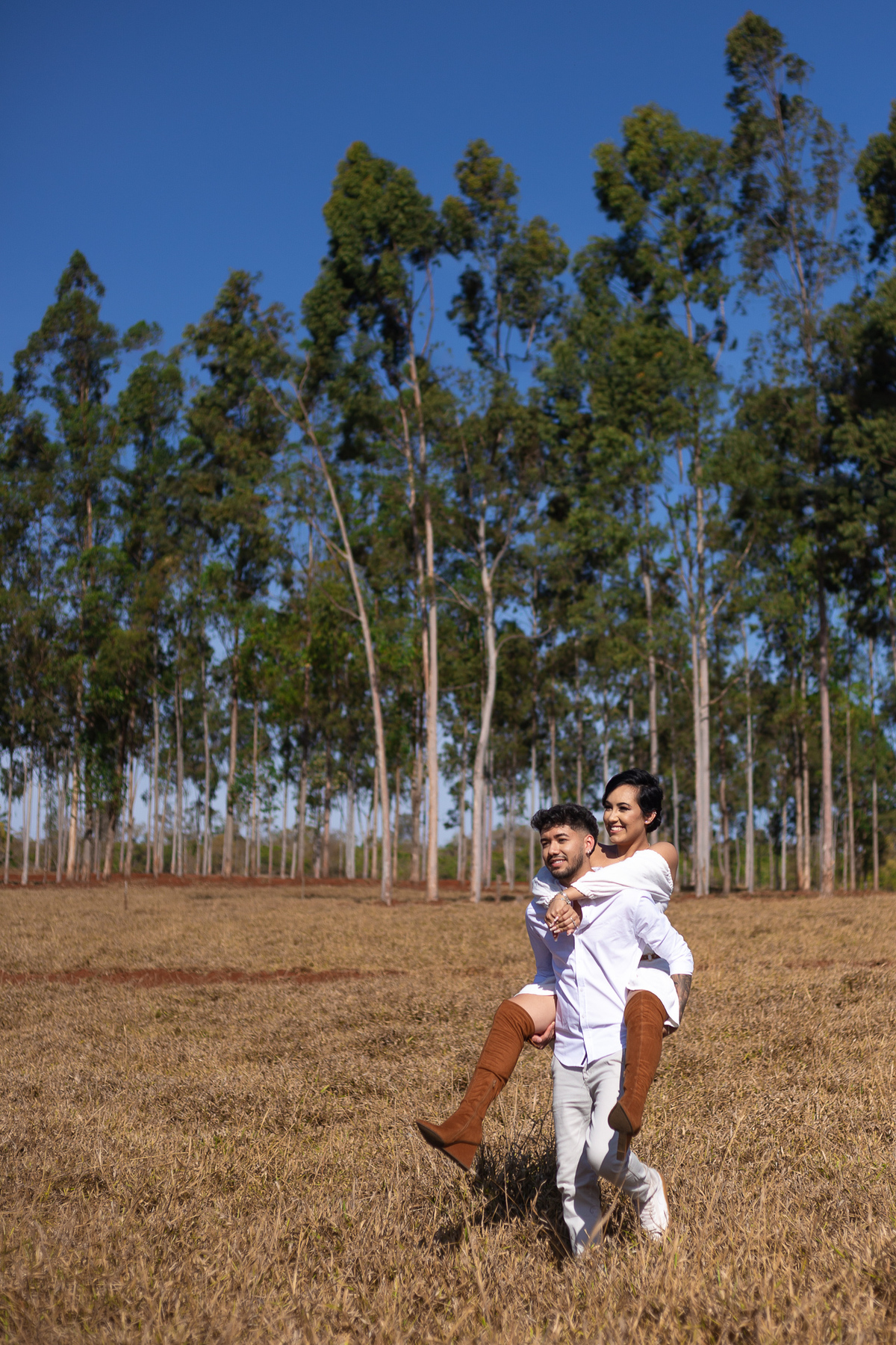 casamento-noivas-evento-foto-fotografia-uberaba-minas-ensaio-prewedding-sorriso-casal