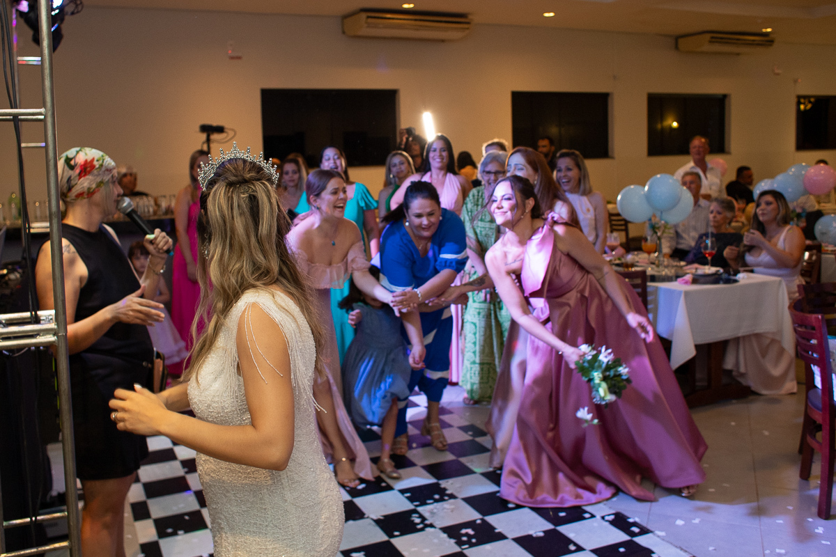 foto-fotografia-ensaio-precasamento-prewedding-casamento-noivos-noivas-wedding-natureza-campo-uberaba-minas-cerimonia-vestido-igreja-campo