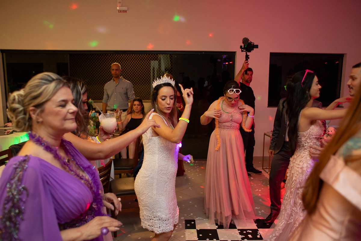 foto-fotografia-ensaio-precasamento-prewedding-casamento-noivos-noivas-wedding-natureza-campo-uberaba-minas-cerimonia-vestido-igreja-campo