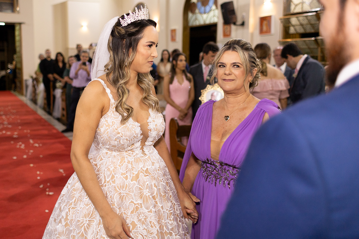 foto-fotografia-ensaio-precasamento-prewedding-casamento-noivos-noivas-wedding-natureza-campo-uberaba-minas-cerimonia-vestido-igreja-campo