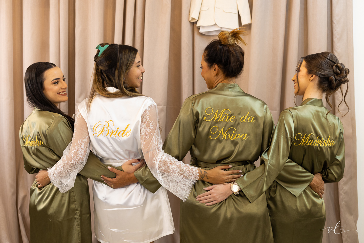 casamento-festa-makeup-buque-noivas-evento-foto-fotografia-uberaba-minas-sorriso-casal-festa-vestido-igreja-cerimonia