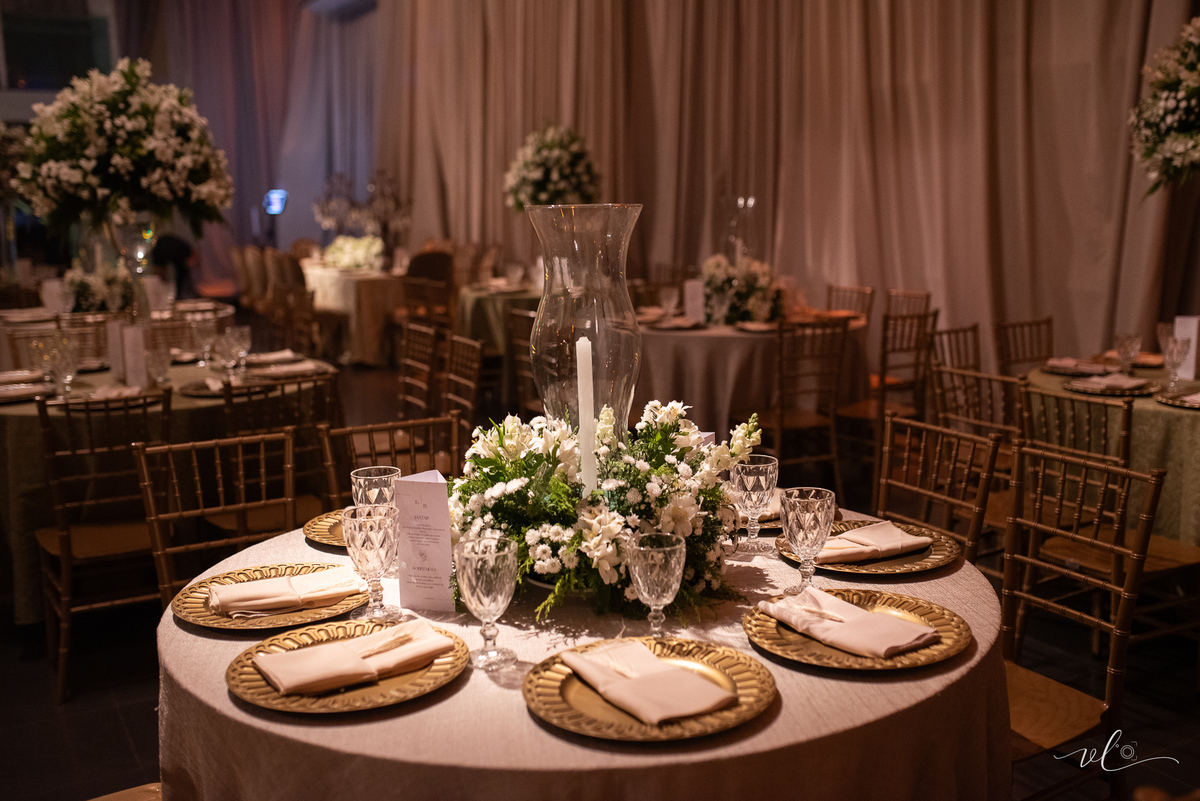 casamento-festa-makeup-buque-noivas-evento-foto-fotografia-uberaba-minas-sorriso-casal-festa-vestido-igreja-cerimonia