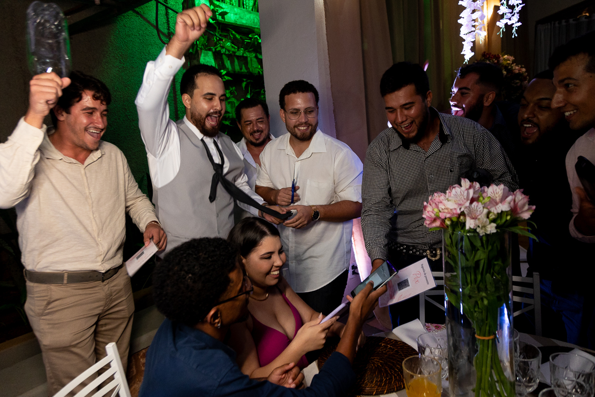 foto-fotografia-evento-casamento-ensaio-precasamento-prewedding-casamento-noivos-noivas-wedding-natureza-igreja-cerimonia-campo-vestido-buque-uberaba-minas