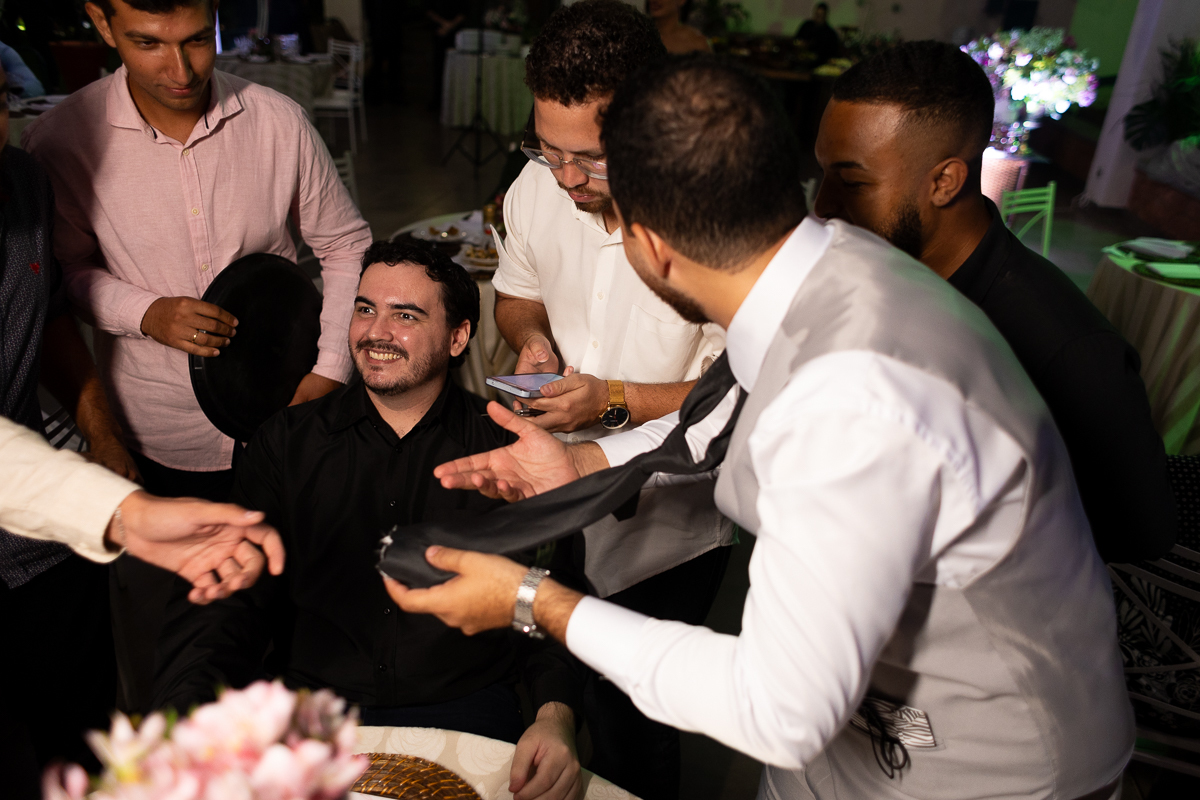 foto-fotografia-evento-casamento-ensaio-precasamento-prewedding-casamento-noivos-noivas-wedding-natureza-igreja-cerimonia-campo-vestido-buque-uberaba-minas