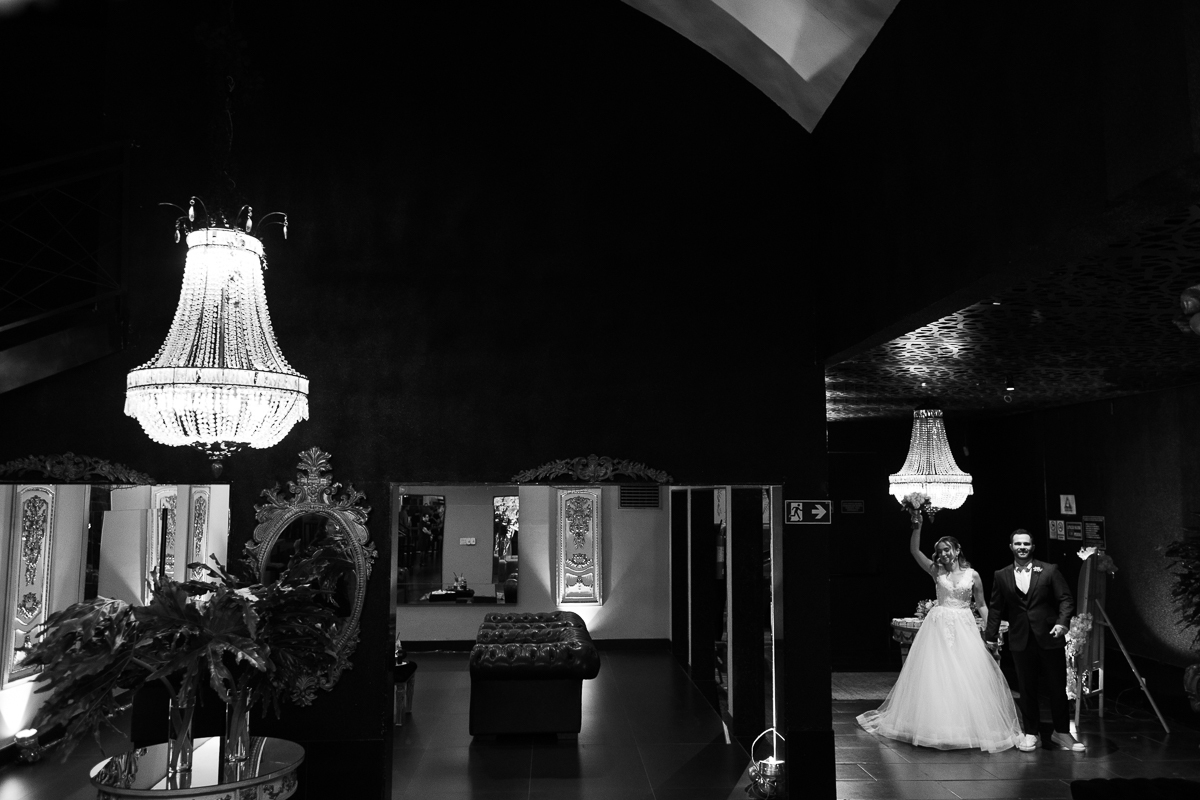 foto-fotografia-evento-casamento-ensaio-precasamento-prewedding-casamento-noivos-noivas-wedding-natureza-campo-uberaba-minas-igreja-cerimonia-vestido-festa